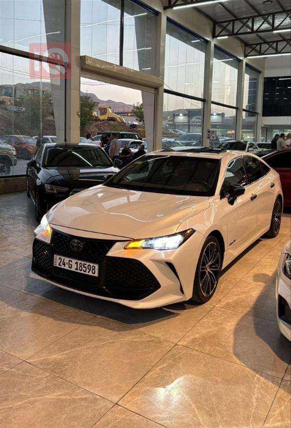 Toyota Avalon 2019 for sale in Iraq - Duhok
